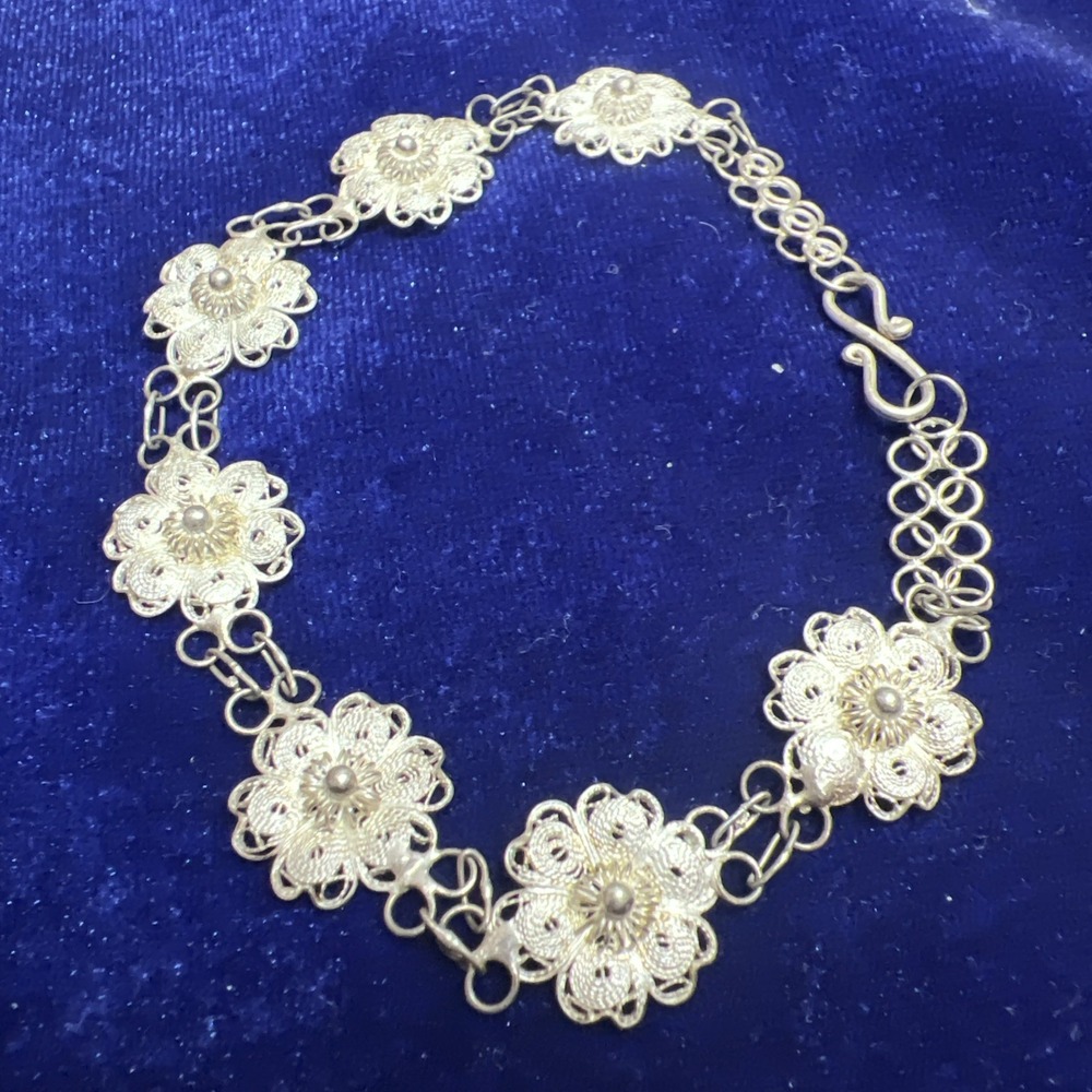 Sterling Silver Bracelet 5.6g Fine Jewelry 7.25" Filigree Heart Design Links
